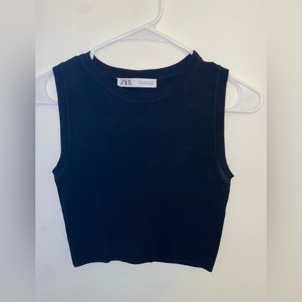 Zara Black Knit Box Crop